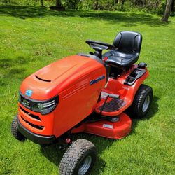 Simplicity Regent 38 Lawn Tractor