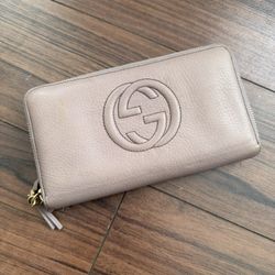 Authentic Gucci Soho Leather Zip Around Wallet, GG Logo, Nude Pink, Certificate of Authenticity
