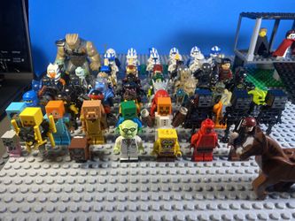 LEGO Random Lot (shipping available)