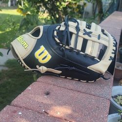 WILSON A2000 12.5  ( FIRSTBASE) 