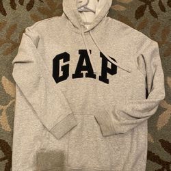 Gap Sweater