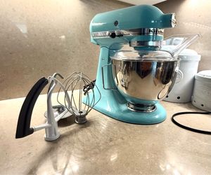 KitchenAid 4.5 Qt Tilt Head Stand Mixer - blue