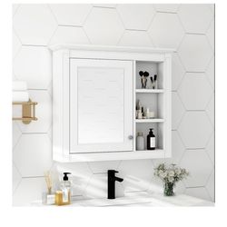3 Shelf Medicine Cabinet New In Box 