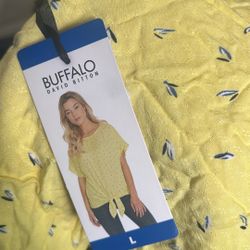 New Size Large Women Shirt With Tags 