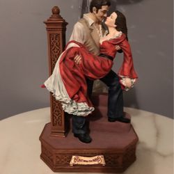 Breathtaking! Beautiful! “Gone With The Wind” Collectors Music 🎵 Box Statue 