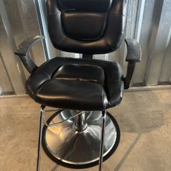 Cachet All-Purpose Salon Chair – Used, Fully Functional / Located In Richmond Va!