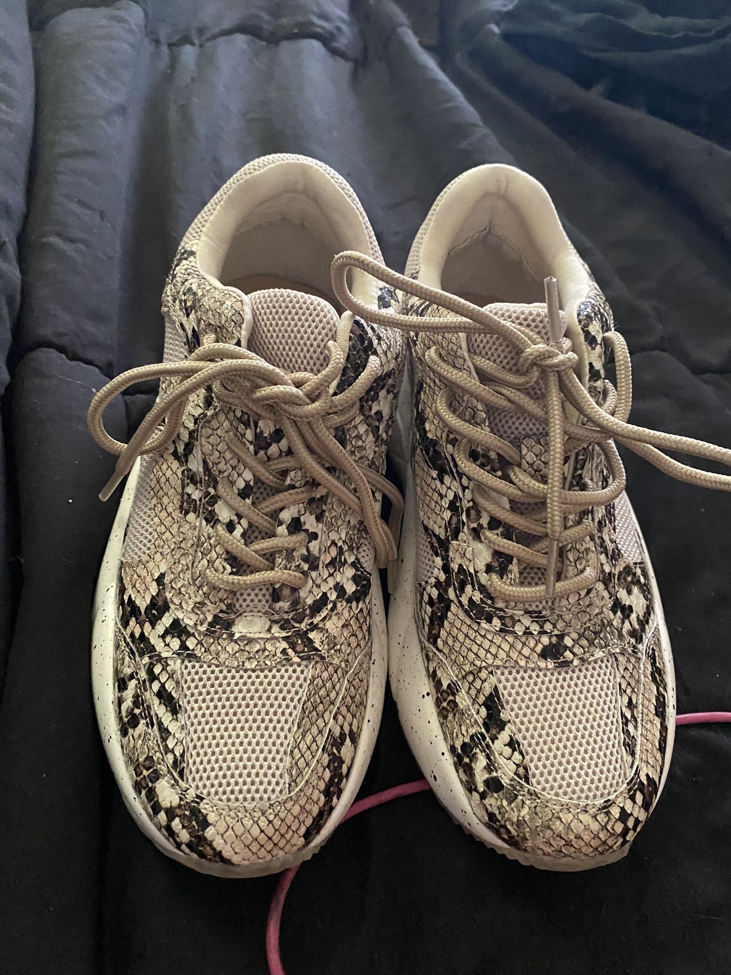 Inc Women\'s Bubblez Dad Sneakers, 