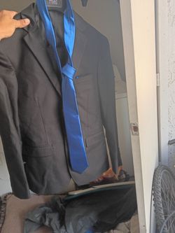 Tmg tuxedo