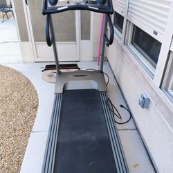Heavy duty Treadmill - Vision Quest T9500