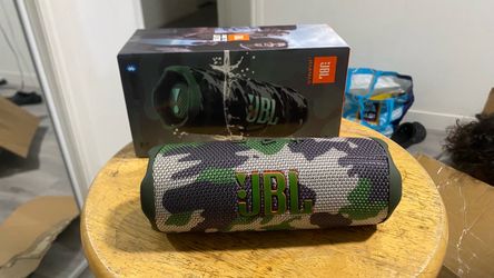 New JBLFlip 7 bluetooth battery 16h