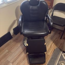 Salon Chair And Portable Wash Station 