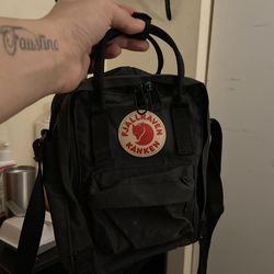 Adjustable Kanken Crossbody Bag