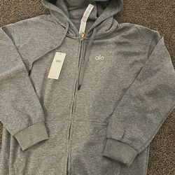 Alo hoodie  size medium