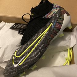 Nike Gripknit Phantom GX Size 9.5