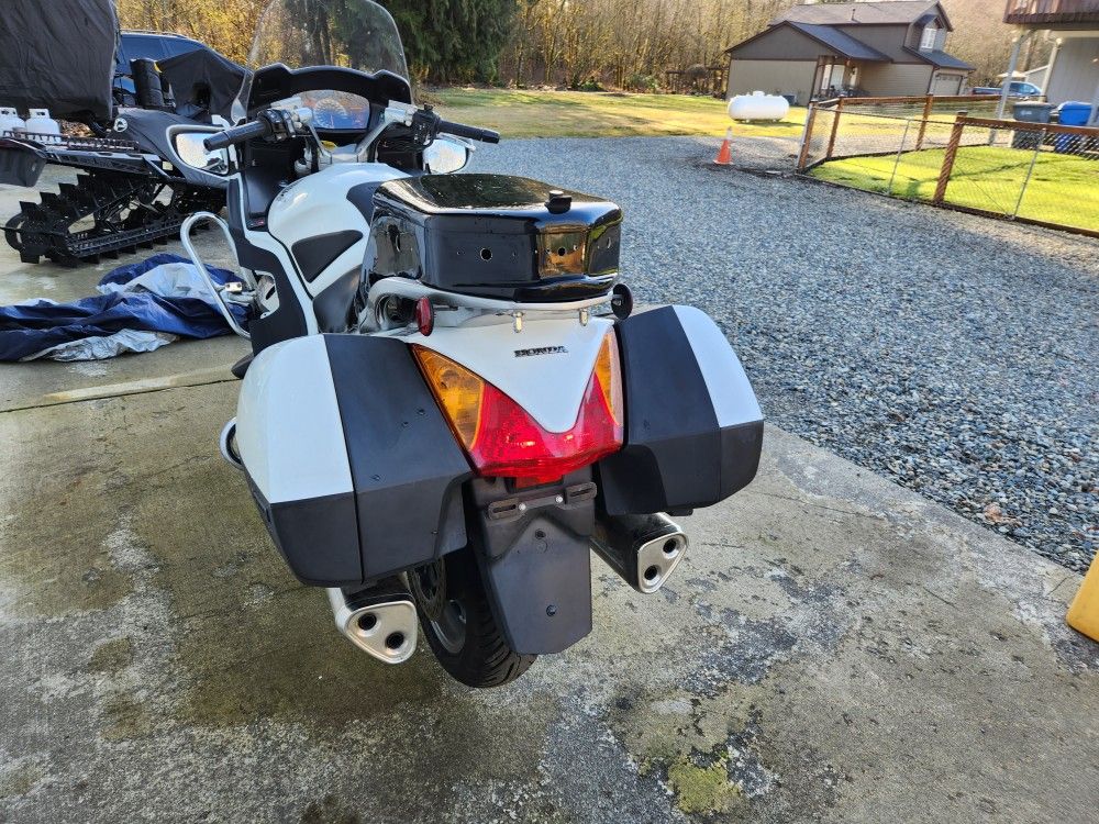 2009 honda st1300