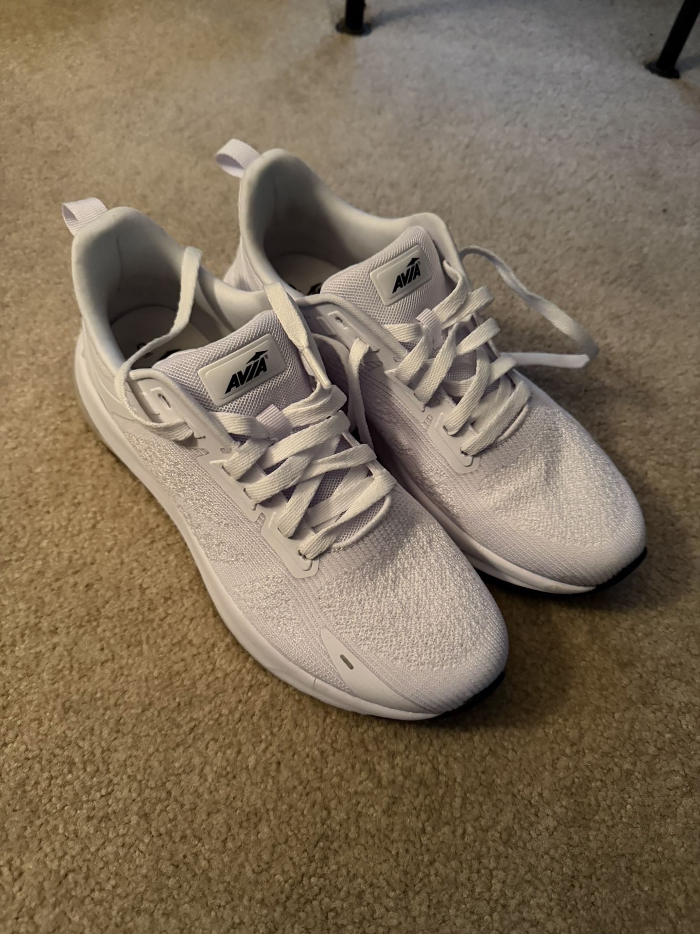 Men’s running shoes size 9 