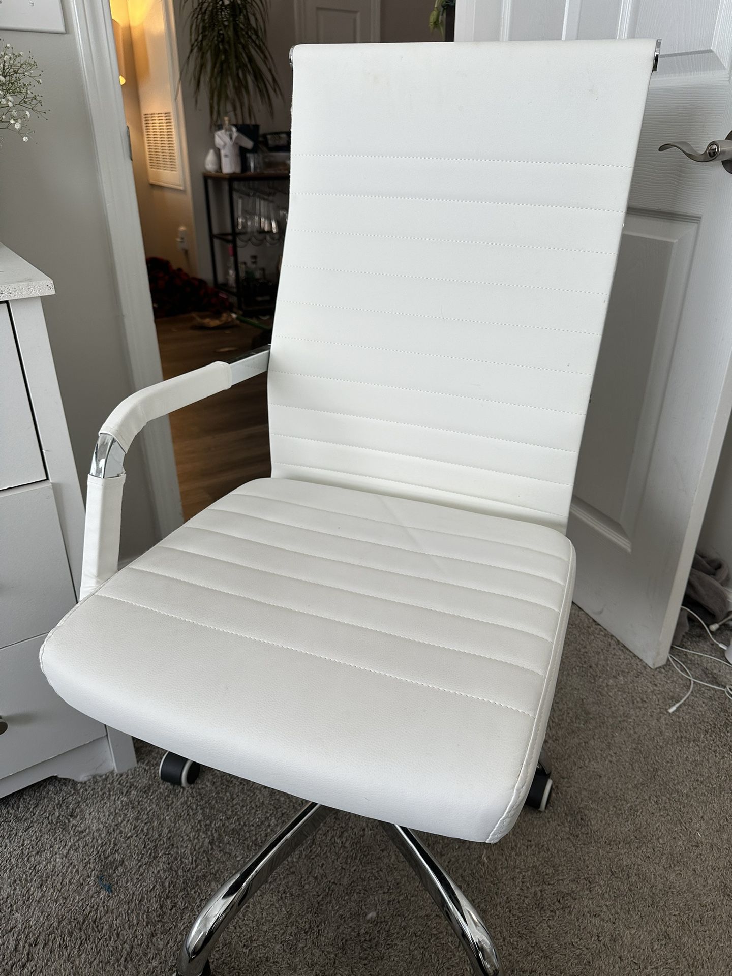 White Tufted Office Chair