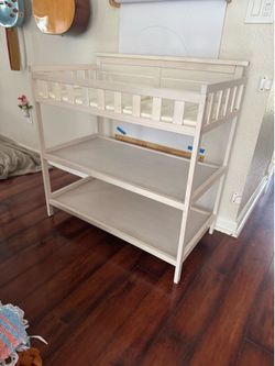 Changing table