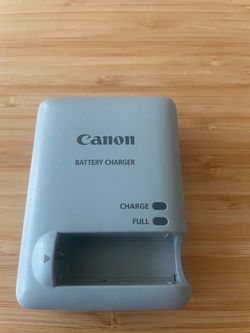 Canon CB-2LB Battery Charger for the Canon NB-9L Lithium-Ion battery