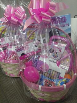 Minnie mouse easter basket