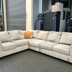 Sectional Couch 