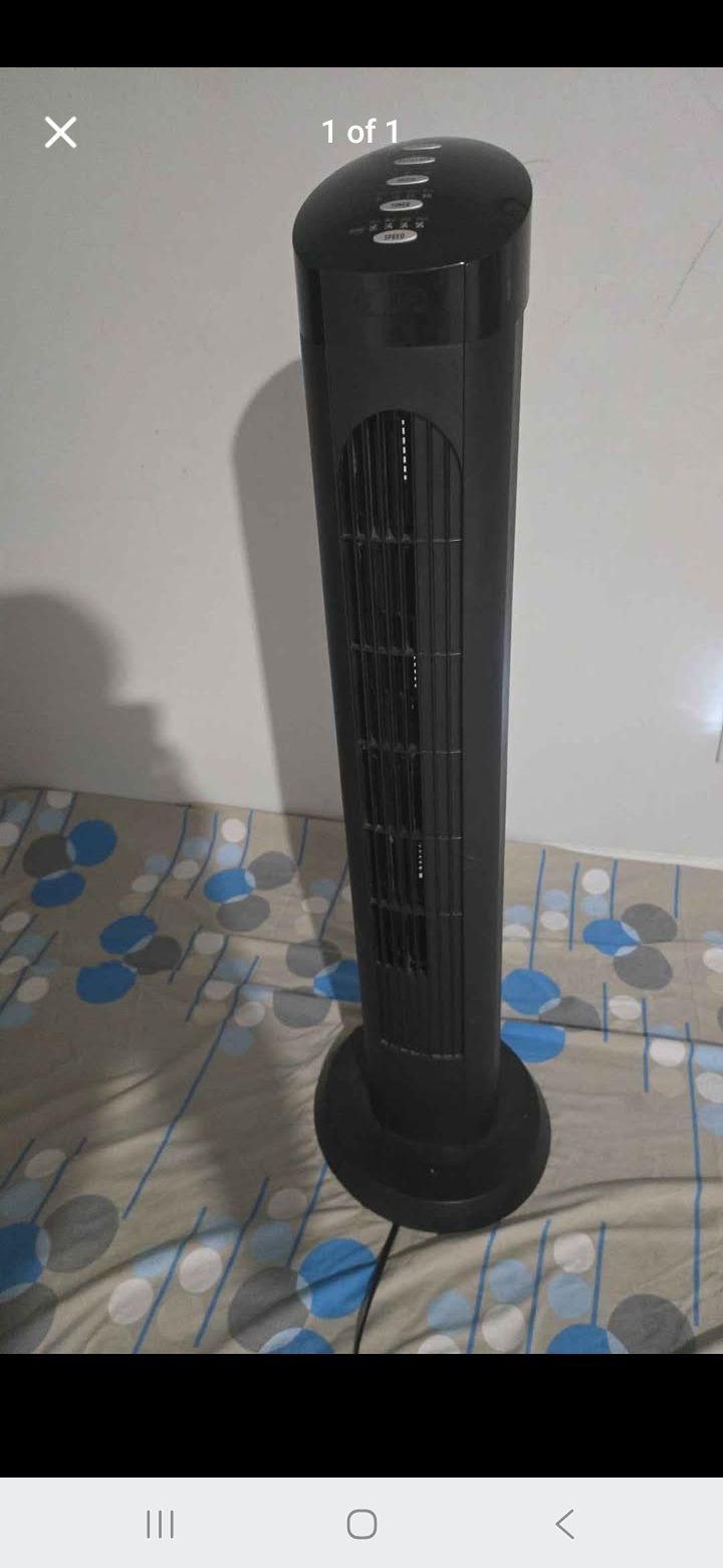 Black Oscillating Tower Fan