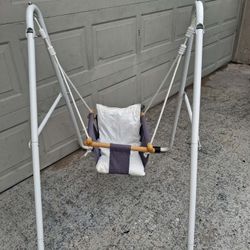 Outdoor Infant Swing 