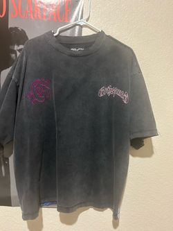 Godspeed t shirt size medium can fit large