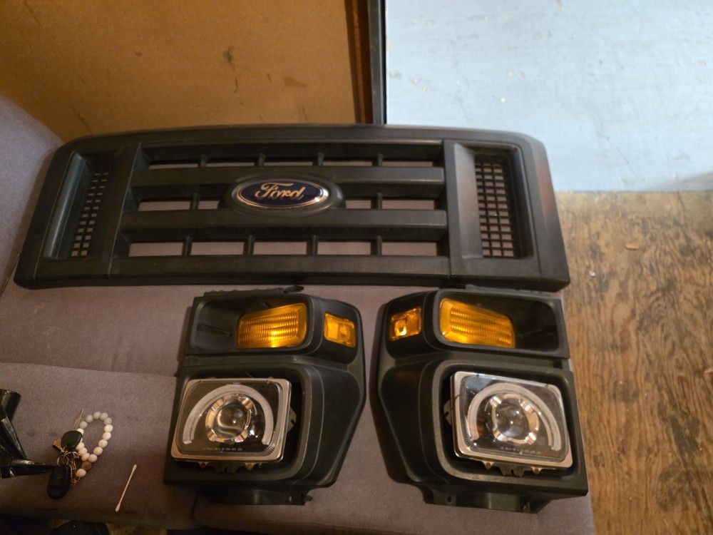 2015 Ford E350 PARTS 