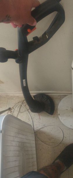 Electric weed eater