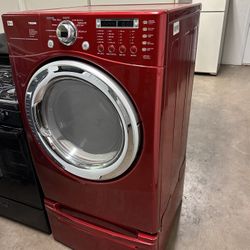 LG Electric Dryer ( 1 Month Warranty)