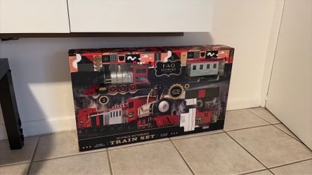 30 piece motorized Train set