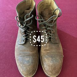 Men’s Size 10 Boot 