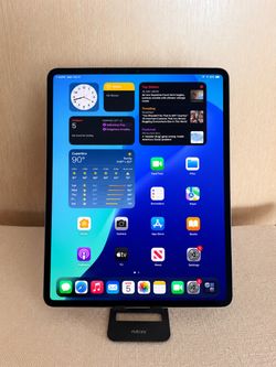 Apple iPad Pro 12.9” 4th Gen 256GB Wi-Fi + Cellular Space Gray + Keyboard