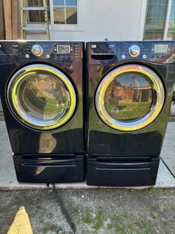 Lg Washer And Electric Dryer