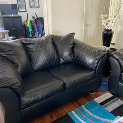 Beautiful Black Leather Couch And Loveseat