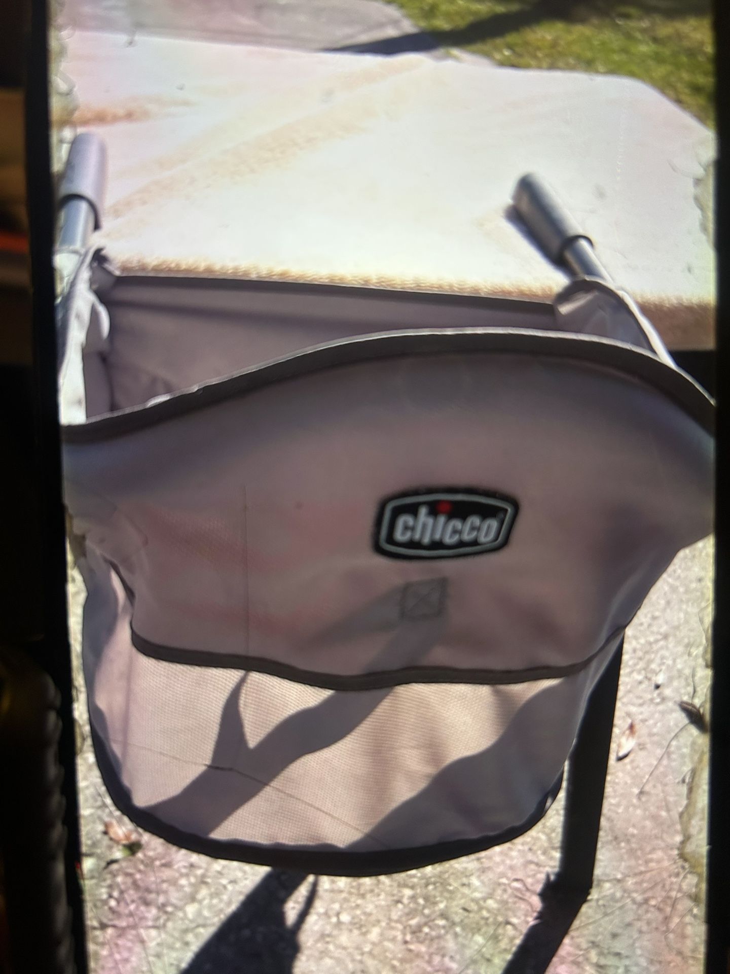 Chicco Table Booster Seat 