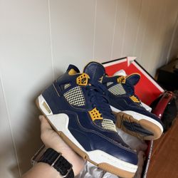 Air Jordan 4 Retro “DFA” sz10 Men’s