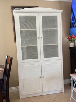 White Cabinet