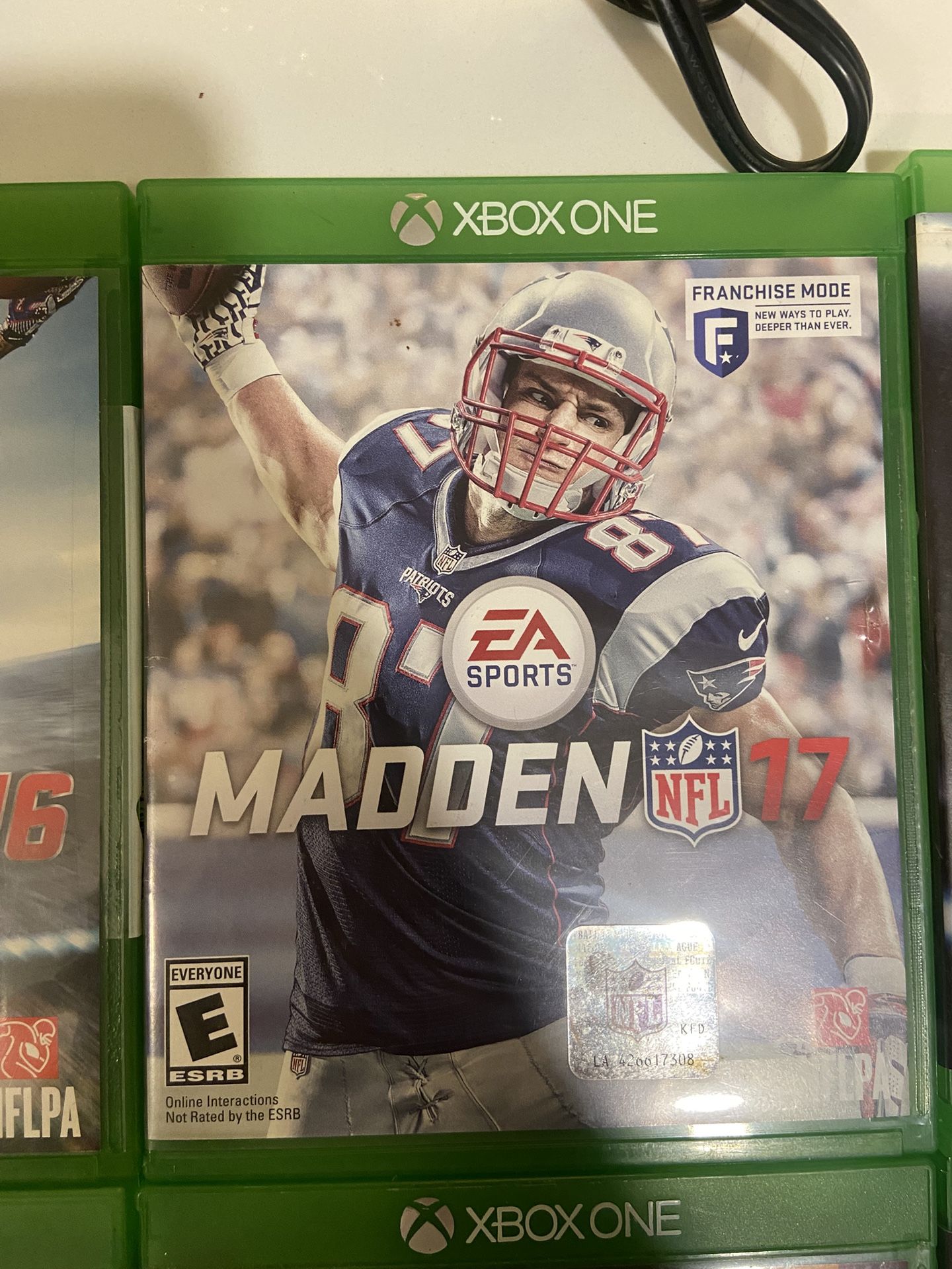 Madden NFL 17 Xbox One Game