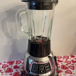 Black+Decker Quiet Glass Stainless Steel Blender 