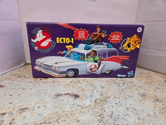 The Real Ghostbusters Set & Ecto-1 Hasbro Kenner Classics 2020