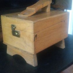 vintage shoe shine box