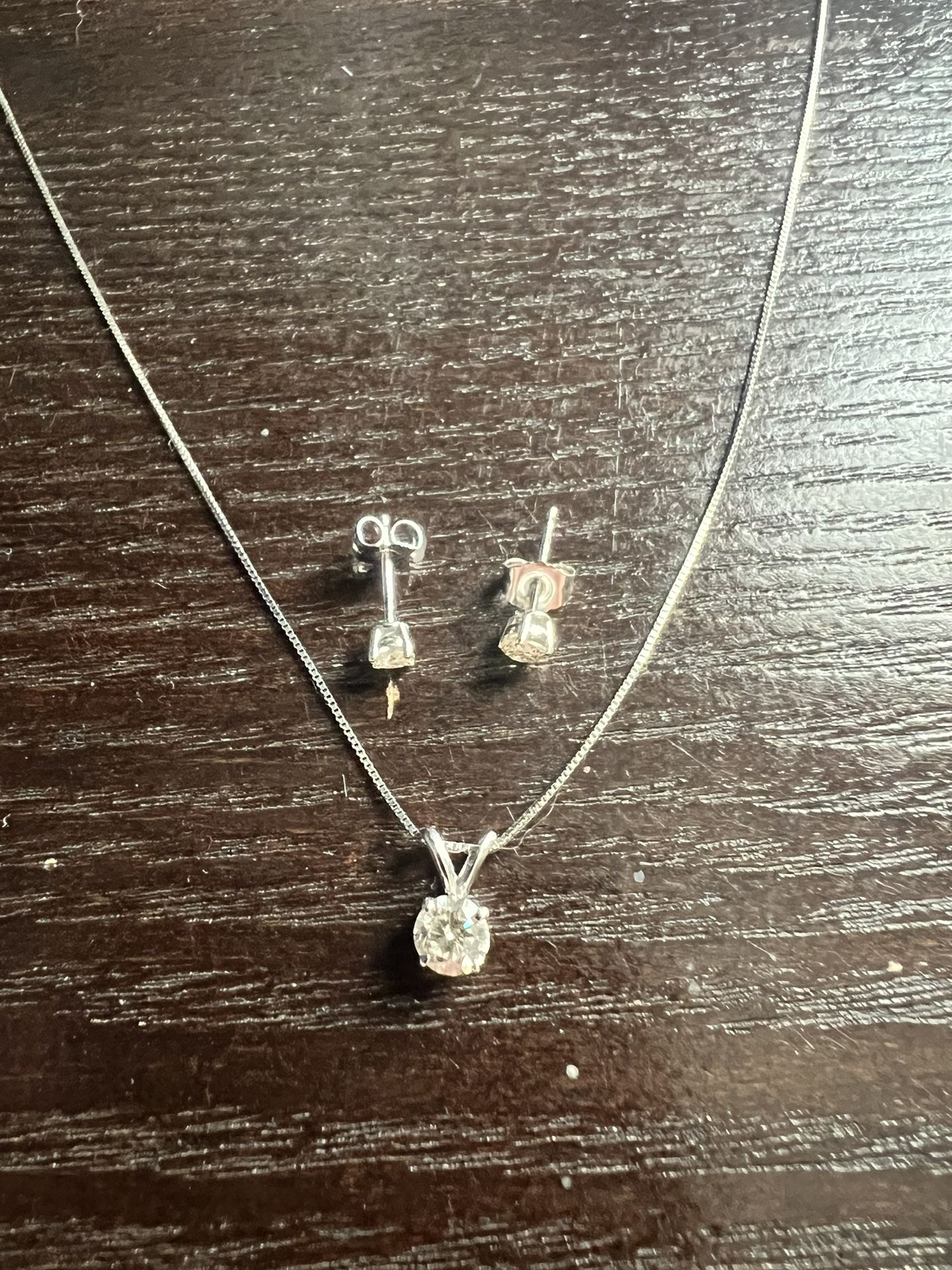 Diamond Necklace With Stud & 2 Diamond Stud Earrings 