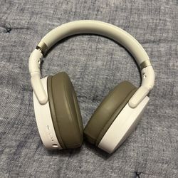 Sennheiser High Quality Headphones