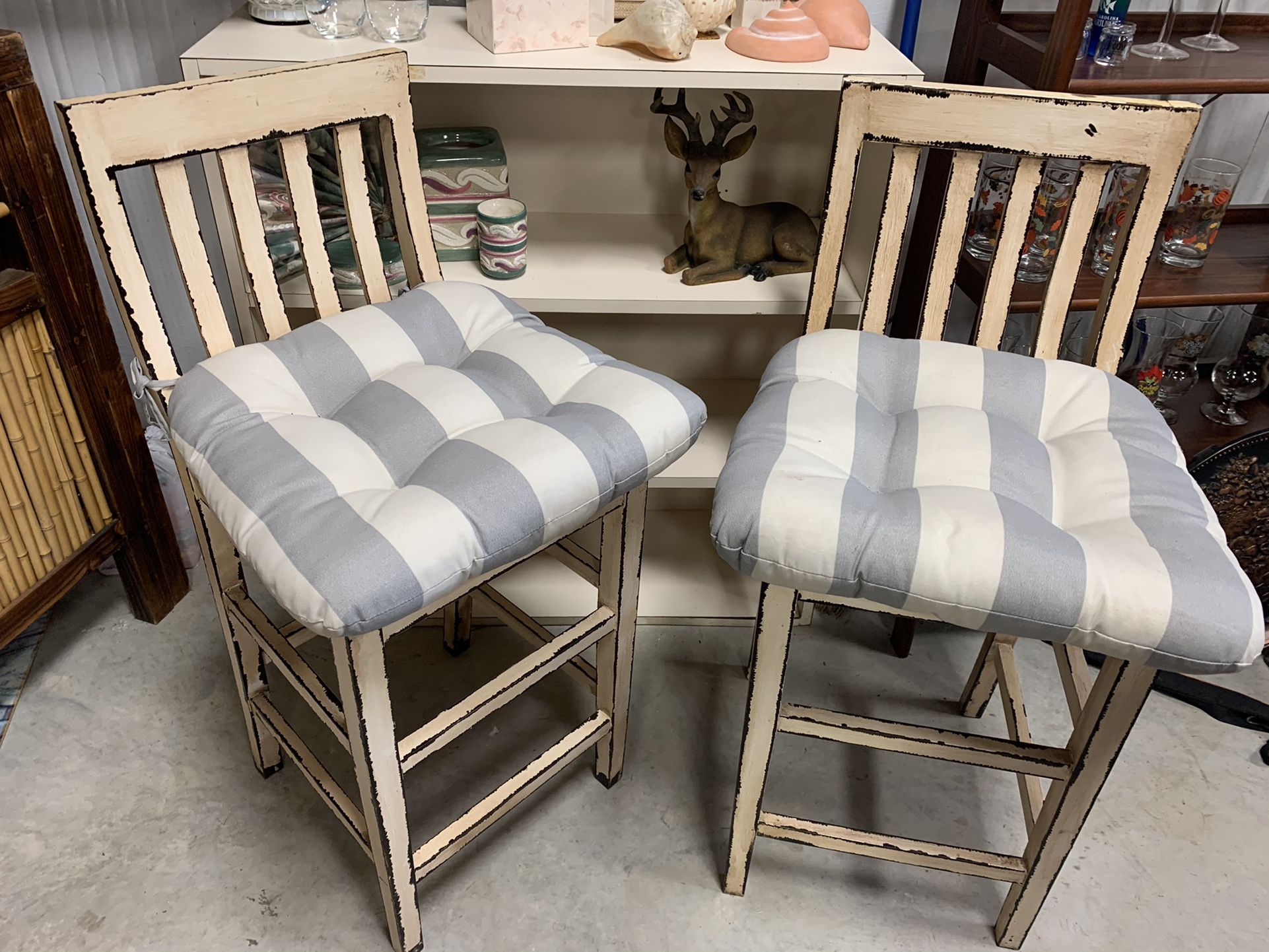 Pr Of Barstools