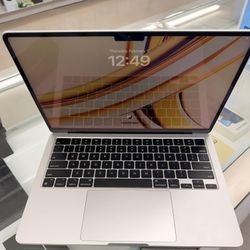 MacBook Air M2 256gb 8Ram