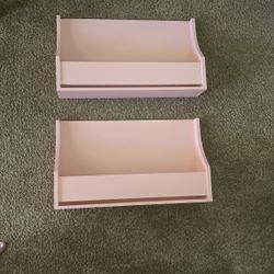 Pink- Pillowfort Bookshelves  (2)