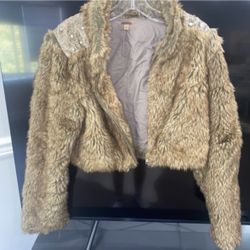 Free People Venus Embellished Faux Fur Crop Jacket – Size M – Rare Boho Festival