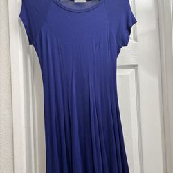 Woman’s Dress Size M